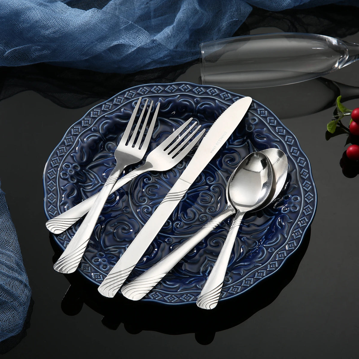 HanSMART Stainless Steel Flatware Set Service For Eight