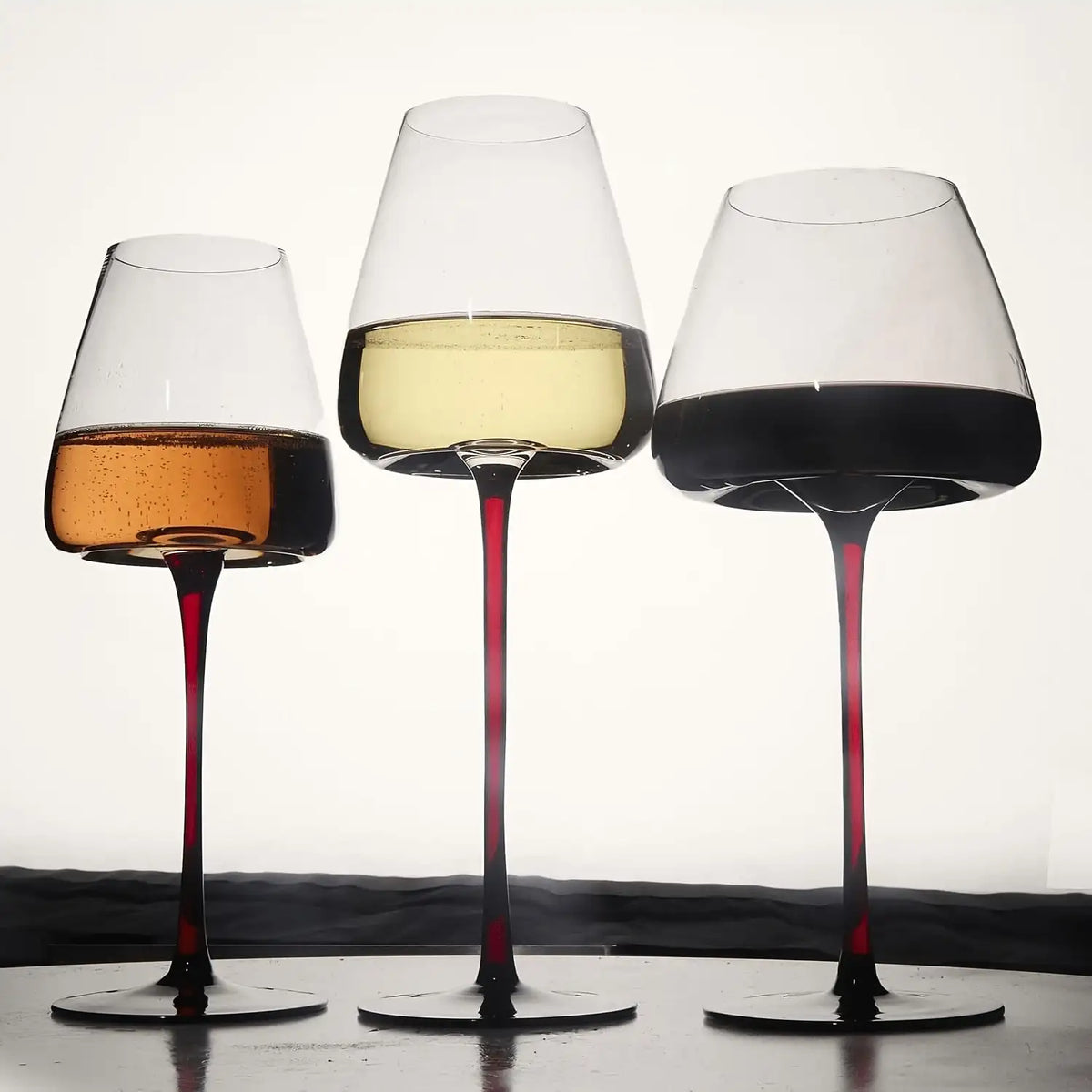 4PCS Wine Glass Set, 24oz Champagne Flutes, Red Stem With Black Base Design, Suitable For Sparkling Wine, Rosé, Champagne, Made Barware, Perfect Gift, Bar, Wine Accessories