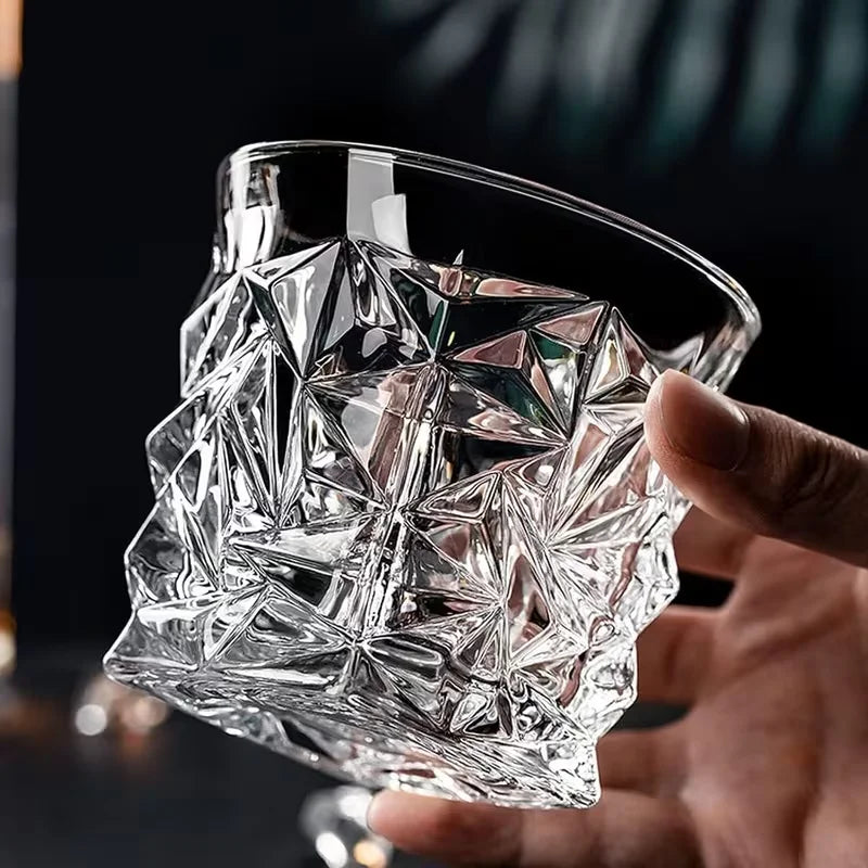 Set of 2/4 Diamond Whiskey Glasses Suitable for Bourbon, Scotch & Liquor - Elegant Glass Wine & Spirits Tasting Glasses with Multipurpose Use for Parties, Gifts for Men & Women
