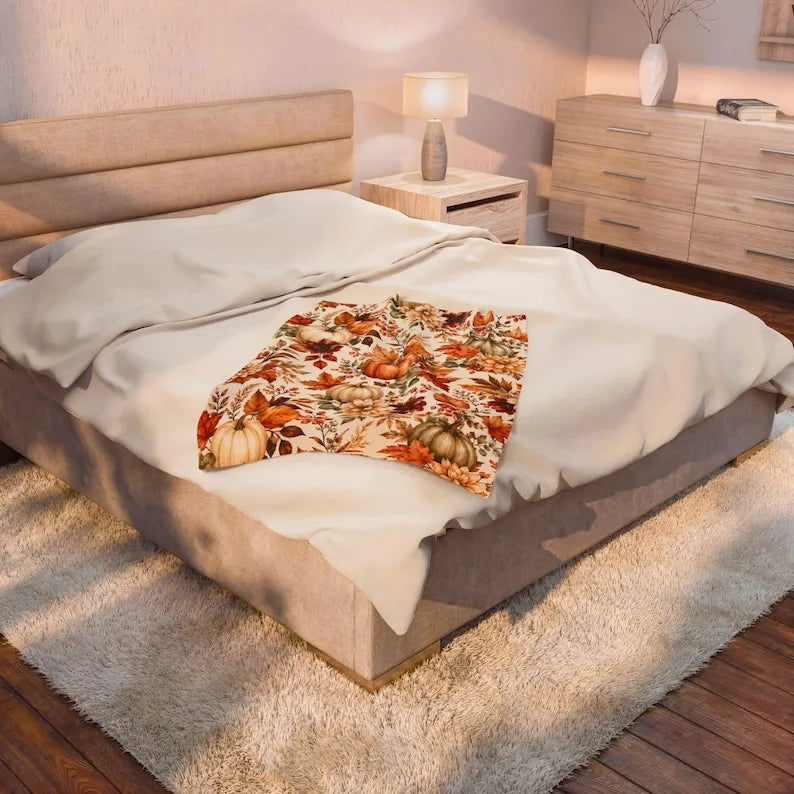 Autumn Pumpkins Floral Fall Leaves Velveteen Plush Blanket, Fall Home Livingroom, Bedroom Decor