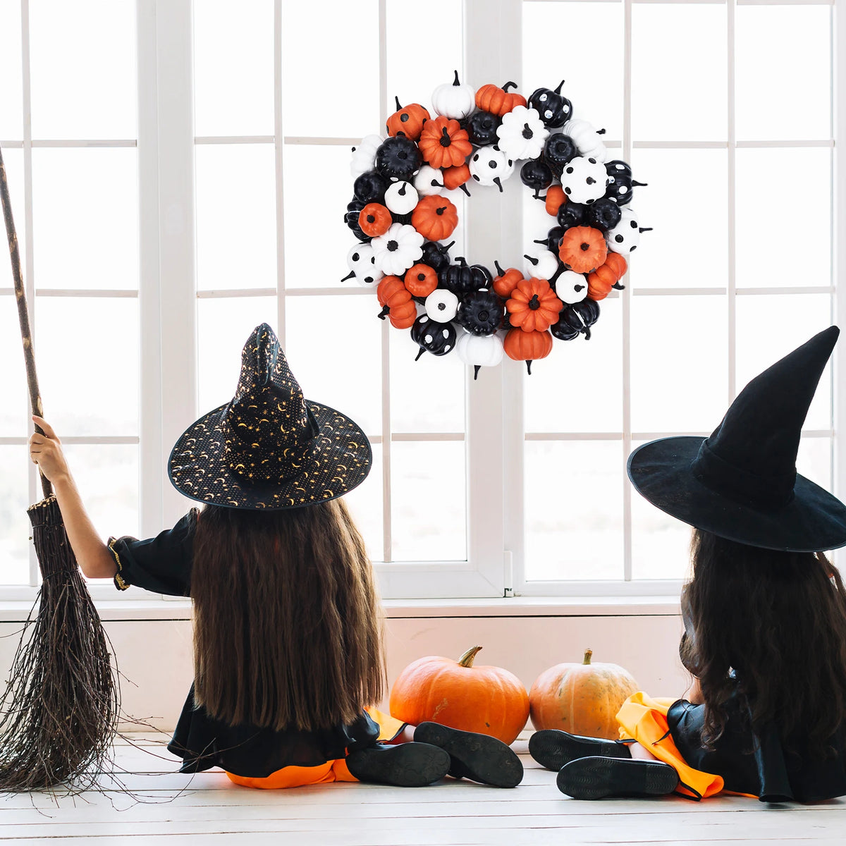 Halloween Pumpkin Wreath, with Orange, Black and White Pumpkins, Rattan Bottom Thanksgiving Indoor Home Party Decor