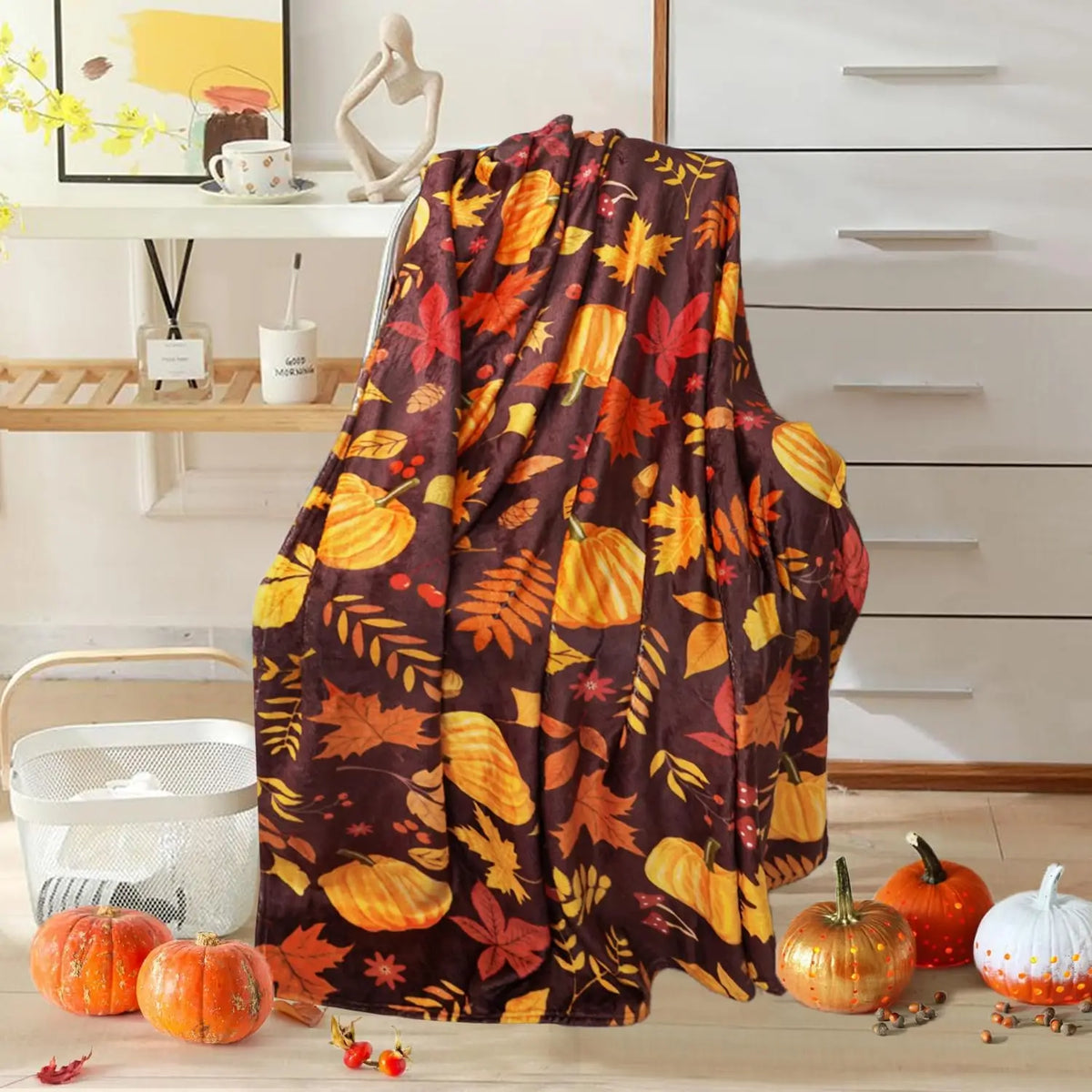 50"x60" Fall Pumpkin Maple Leaf Throw Blanket, Red Brown Soft Flannel Fleece Blanket, Warm Cozy Thanksgiving Harvest Decorative Blanket for Sofa Couch Chair, Fall Home Gift for Family Friends