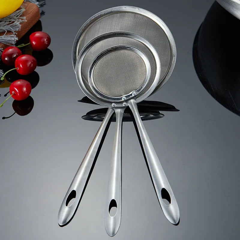 Deep Fine Mesh Strainer Skimmer304Stainless Steel Cooking Spoon,Oil Skimmer&Strainer with Heat Resistant Handle,Dishwasher Safe
